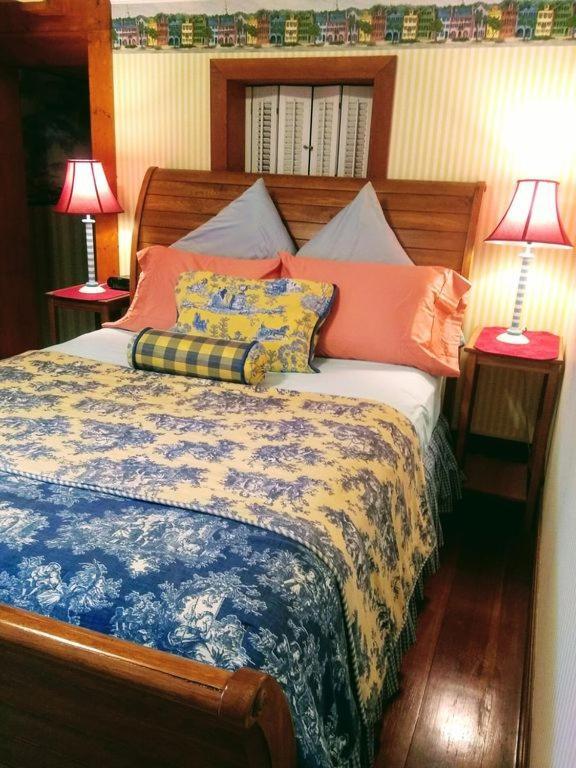 Shamrock Thistle & Crown B&B Weirsdale Ngoại thất bức ảnh
